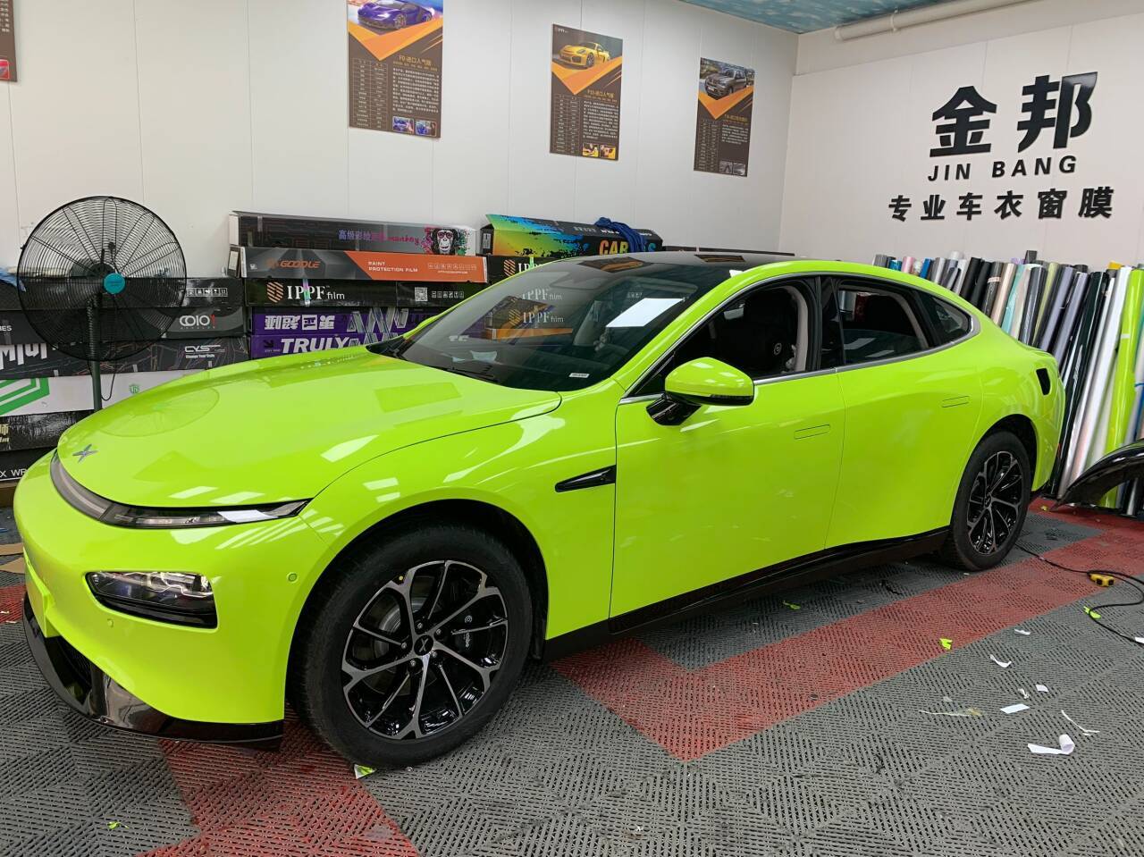 佛山市禅城车身膜改色门店,aventador色彩新生活_搜狐