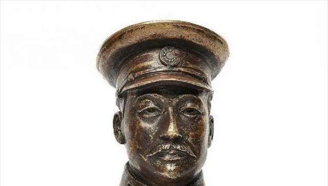 大哥迷恋弟媳美貌,设局陷害义弟后娶其遗孀,生下10子恩爱一世_李烈钧