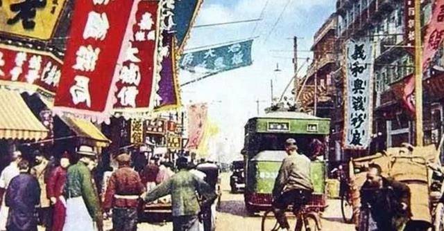 上海的工厂,商店,金融机构大部分设在租界,主要是公共租界内,1933年界