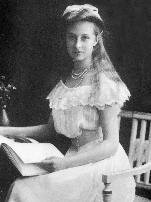 40张书上无法看到的照片,每一张都是历史的缩影_女性_美国_日本