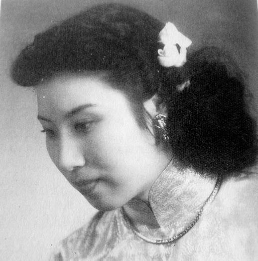 "对嫁给一个军人是什么样的想法?如果有一天他走上战场会怎样?