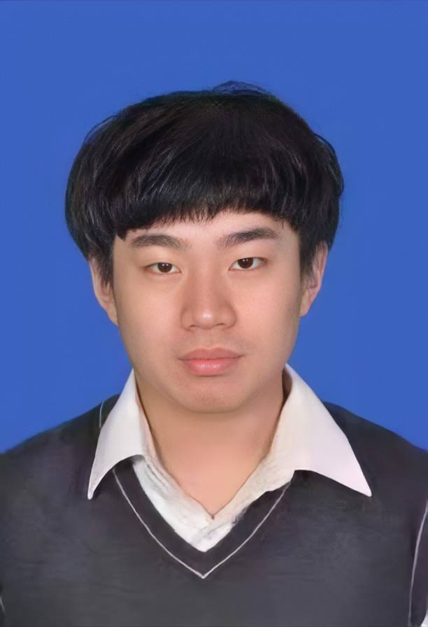 个人简介:刘星宇,男,2001年3月20日出生于河南郑州市,回族.