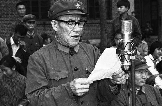 对越自卫反击战中的中国军人:这几位首长儿子牺牲