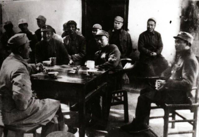 女子逛街巧遇军官太太卖家当,助我军打赢情报战_罗历戎_石门_蒋介石