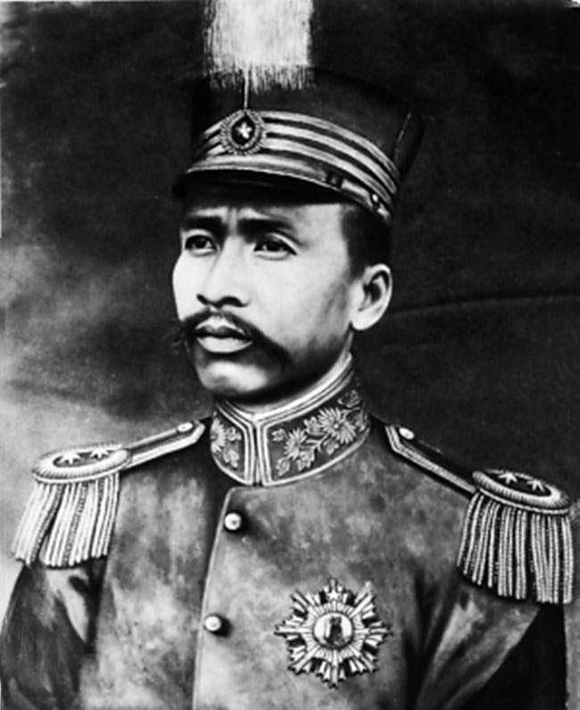 黄埔军校,云南讲武堂,同学之间的搏杀何其精彩,堪比电影剧情_朱德