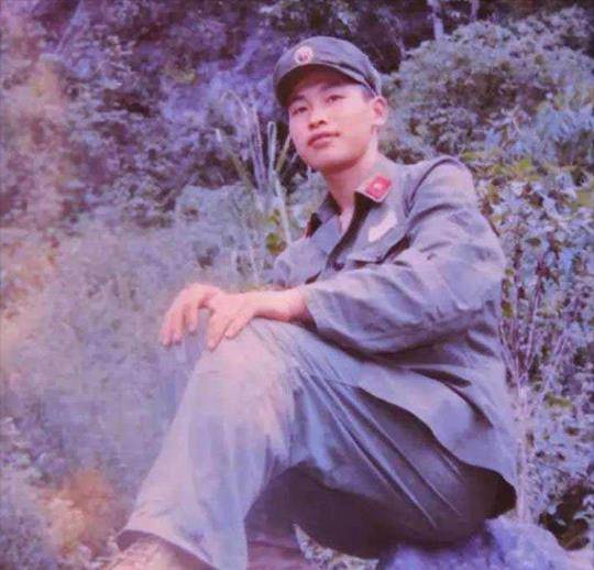 不久后,46军138师换防到中越边境,李庆轩也跟着部队来到这里.