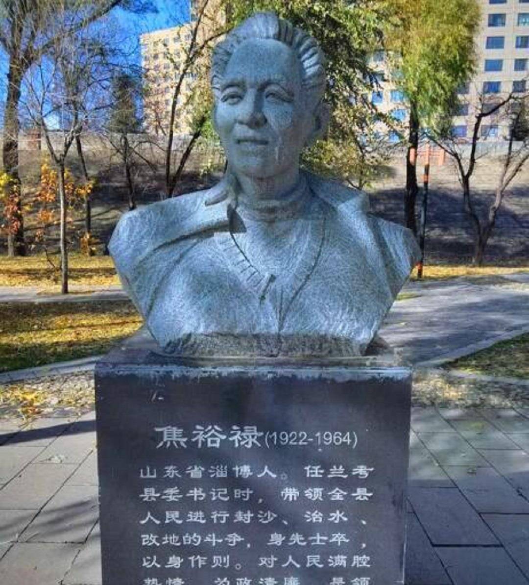 大女儿焦守凤如今在郑州科技情报研究所工作,在谈到自己的父亲时还会