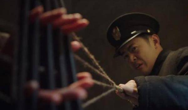 江苏一烟贩子被老婆和姘夫举报,牵出8年前一桩大案_许建业_特务_重庆