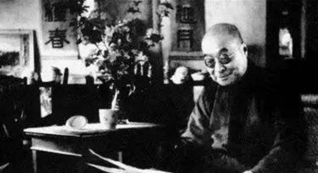 施今墨,临终前留下10张药方,并将其无偿捐献给国家_汪精卫_屈原_学医