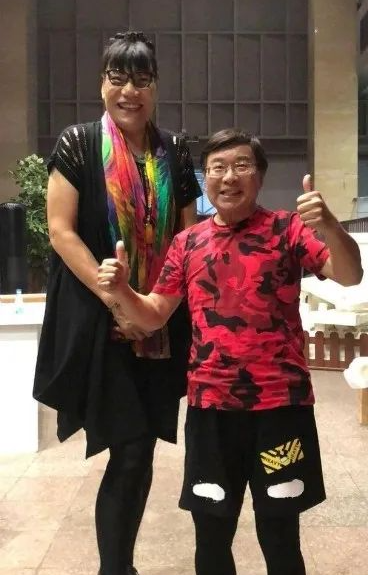 原创52岁郑海霞近况双腿已经变形严重丈夫消失数年未曾出现过