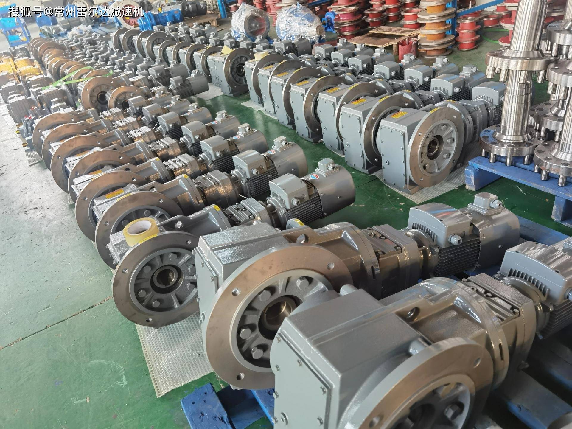 2kw减速机器_传动_工作_设备