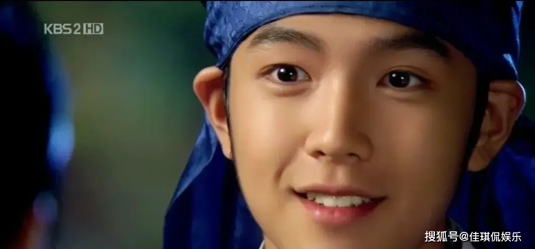 张根硕近期状态发福引热议,差点认不出来,韩国空气里真有酵母啊_变化