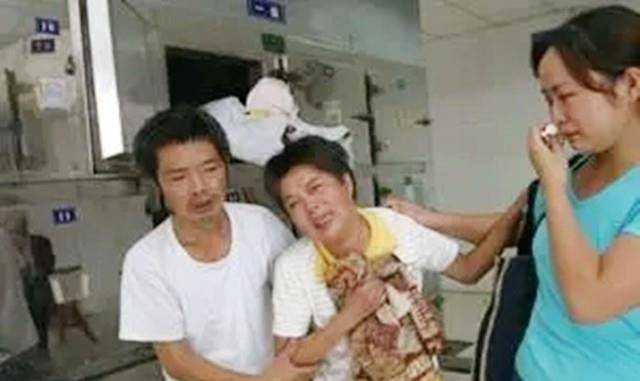 为不拖累养父自愿放弃治疗,留下遗书令人心疼_佘仕友_佘艳_孩子