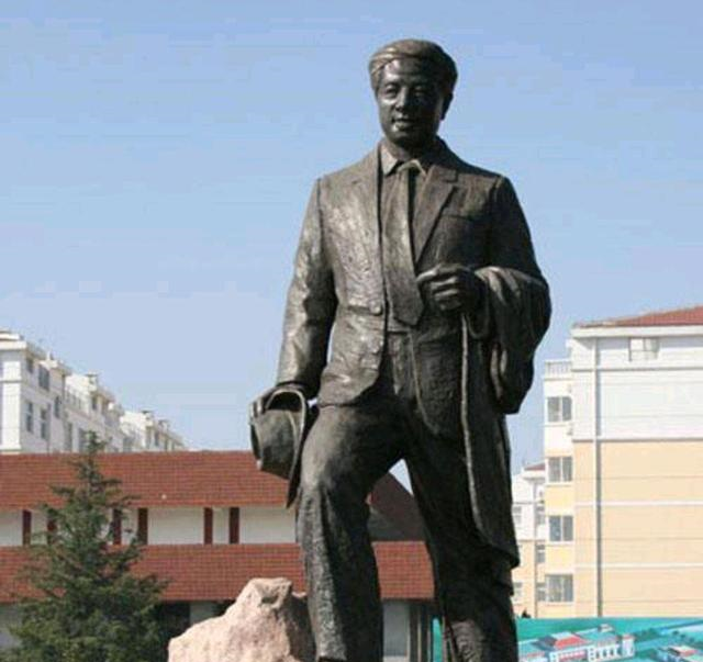 原创原创新时期的焦裕禄孔繁森两次援藏50岁殉职全国有三座墓地