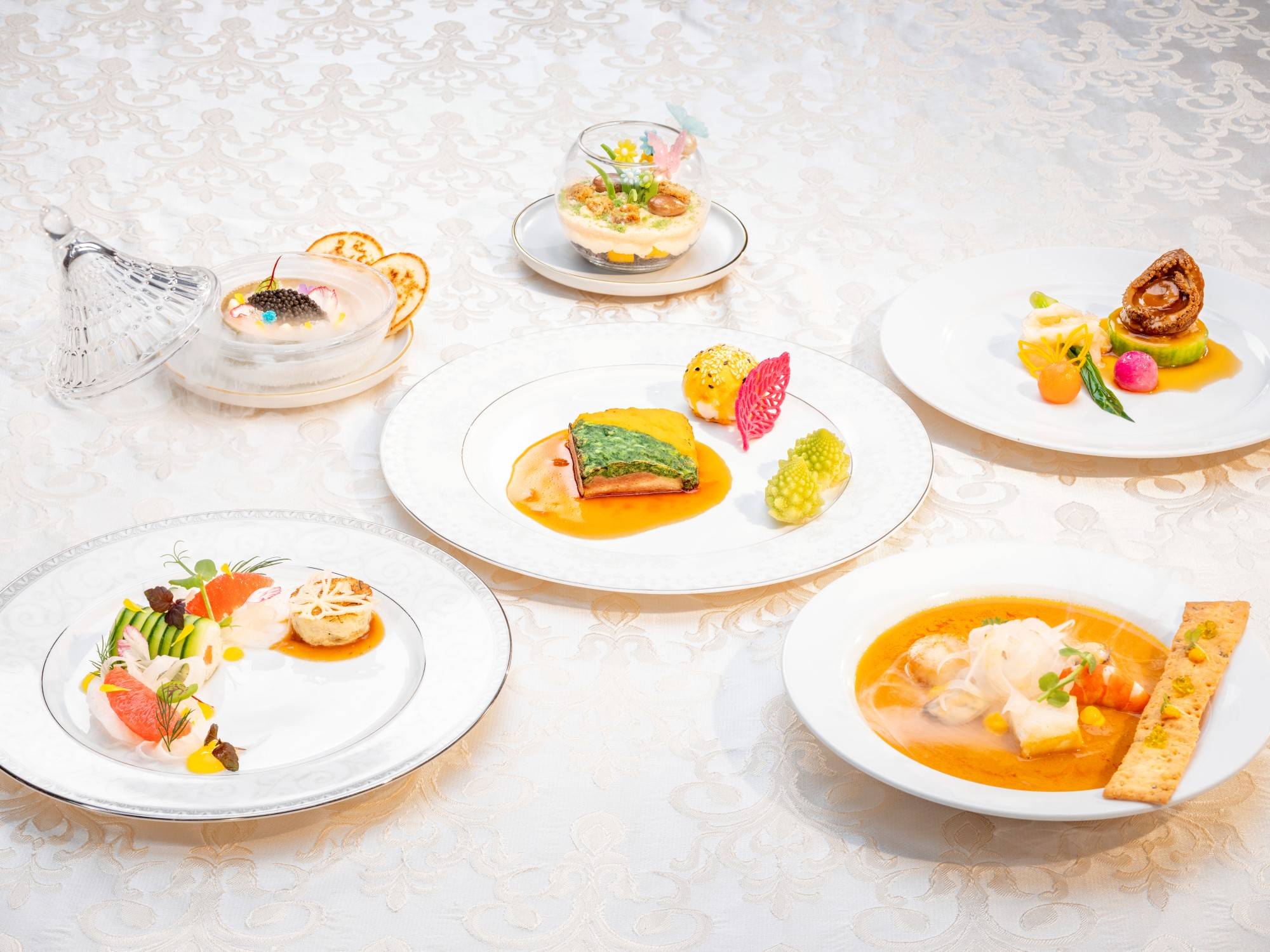 香港迪士尼乐园度假区"迪士尼童话婚礼" 推出四款全新主题布置及婚宴