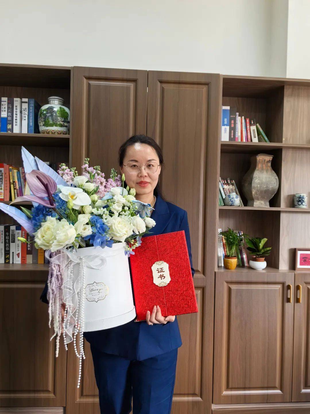 碑林区2024年全面依法治区暨司法行政工作会议召开王鑫律师获评年度