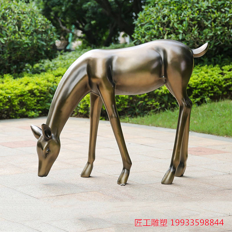 玻璃钢梅花鹿雕塑户外园林仿真铜鹿雕塑