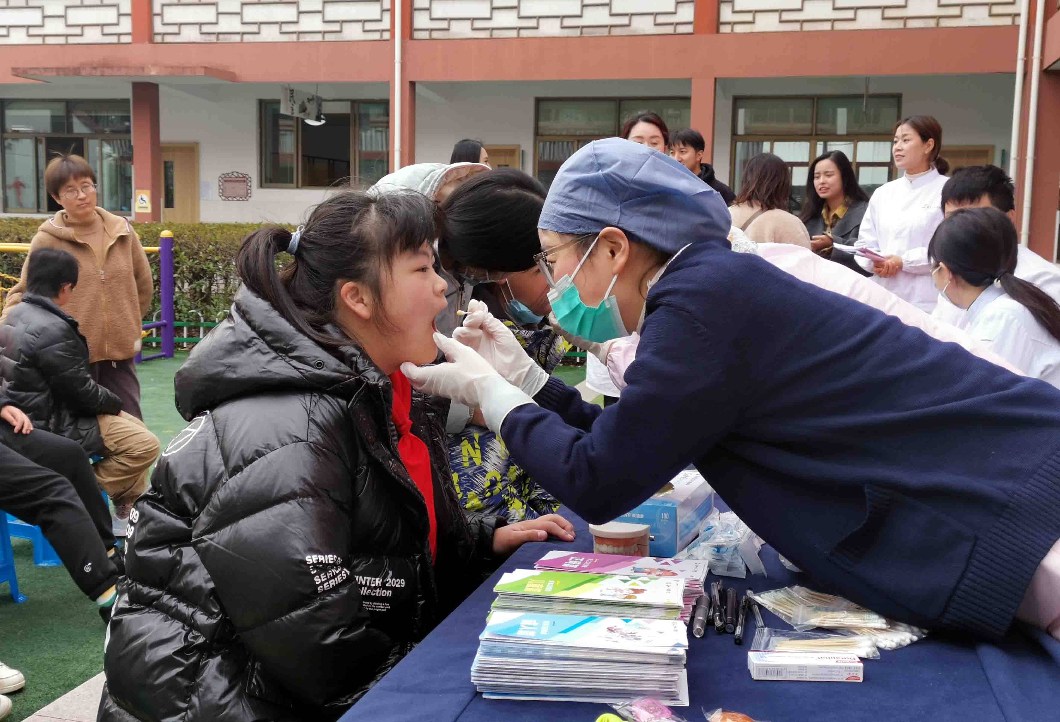 包含苏州儿童园区医院万鸿医生怎么挂号的词条