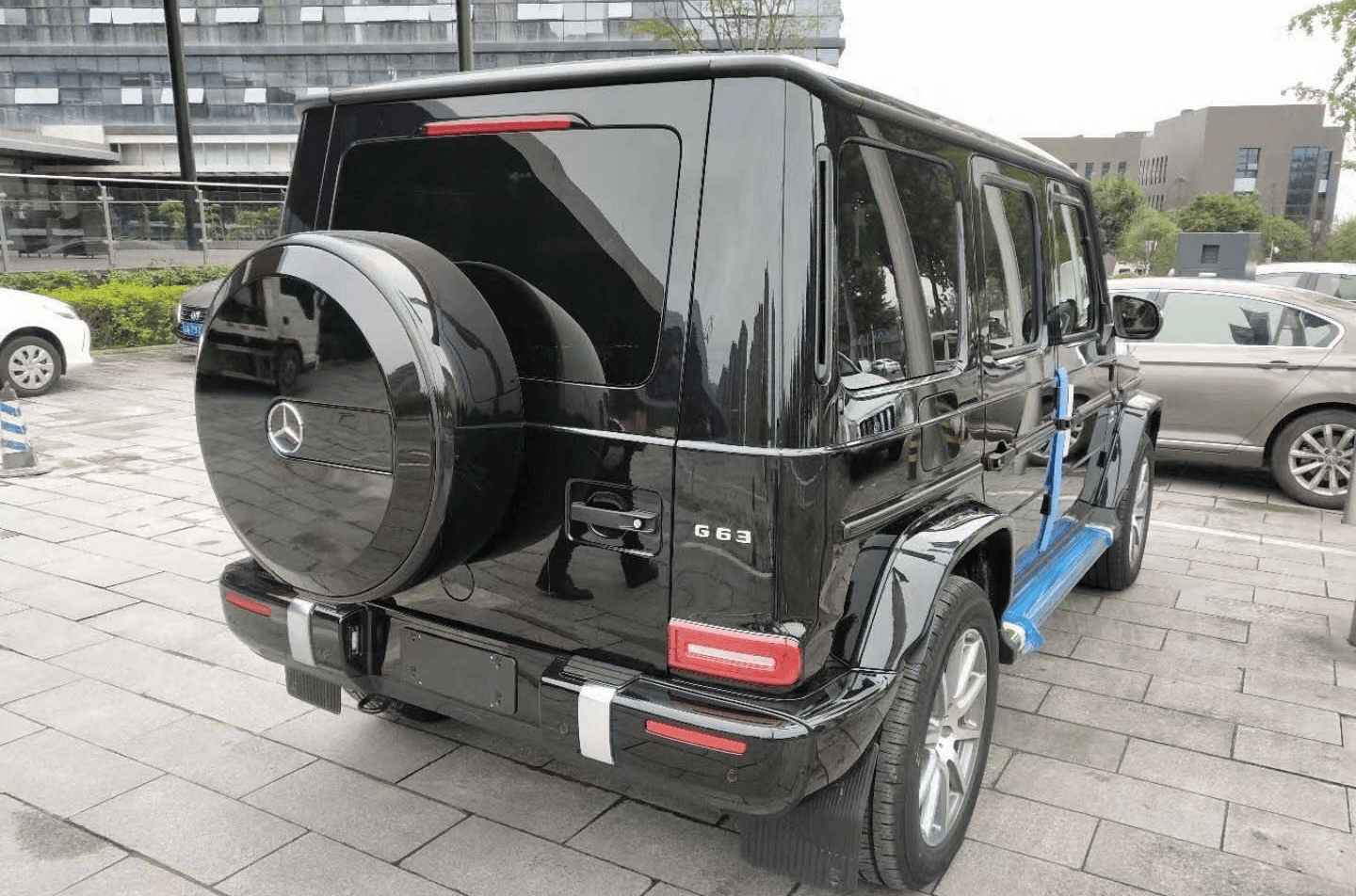 只有欢声笑语 676767 北京奔驰4s店g63amg实拍