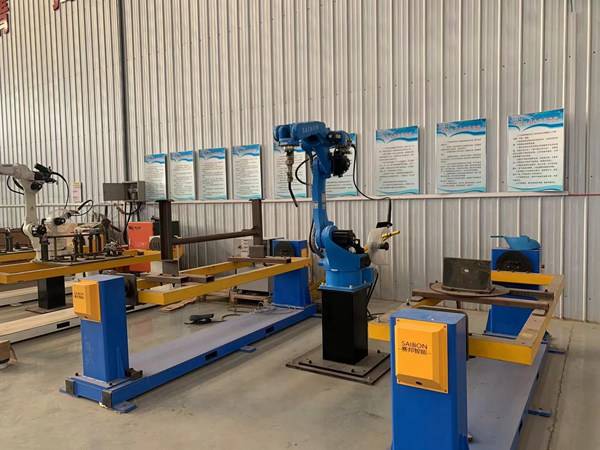 冲压连线机器人生产线