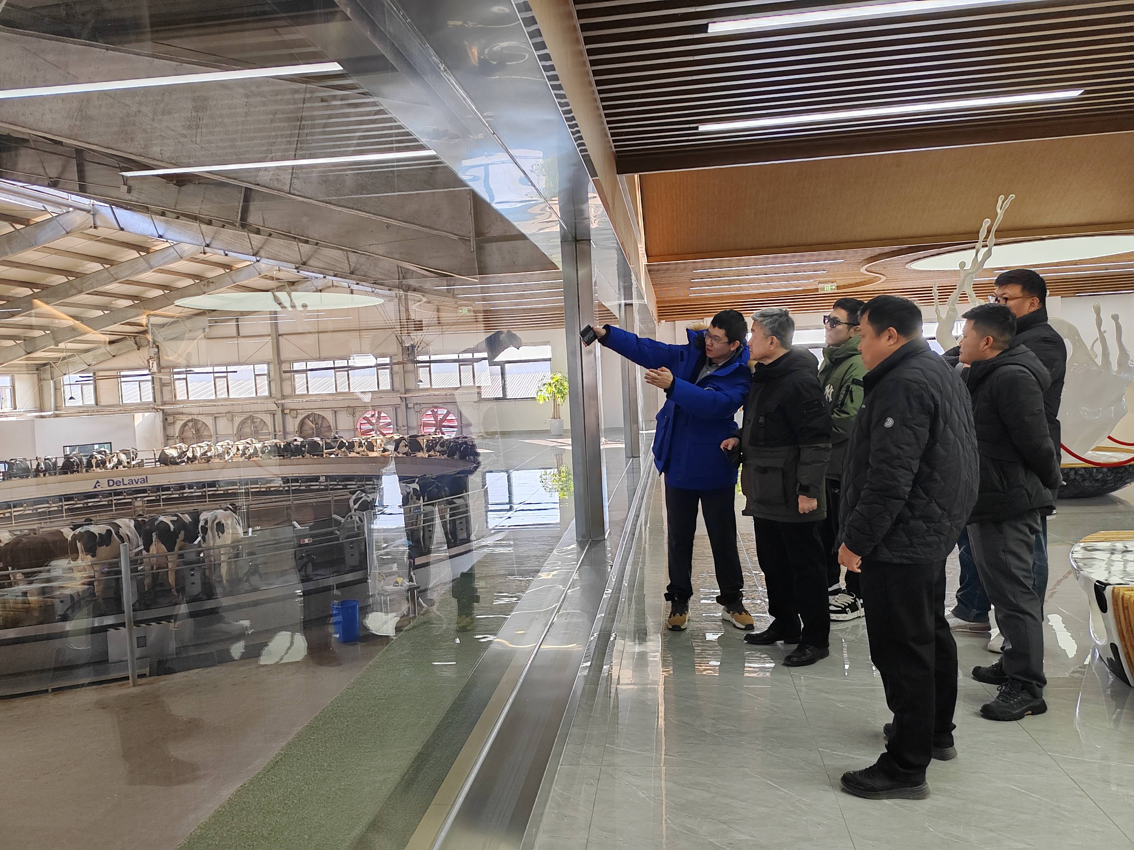 中地乳业在山东省沂南食品工业园区的乳制品加工项目已开工建设,该