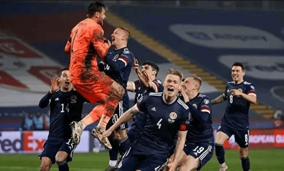 捷克VS苏格兰:02友谊赛 荷兰VS苏格兰：荷兰将再破佳绩！！！苏格兰成功无望？？？