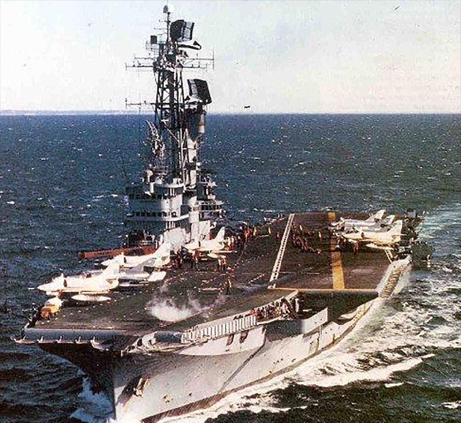 原创马岛距离英国13000公里英国为何会为了马岛与阿根廷大打出手