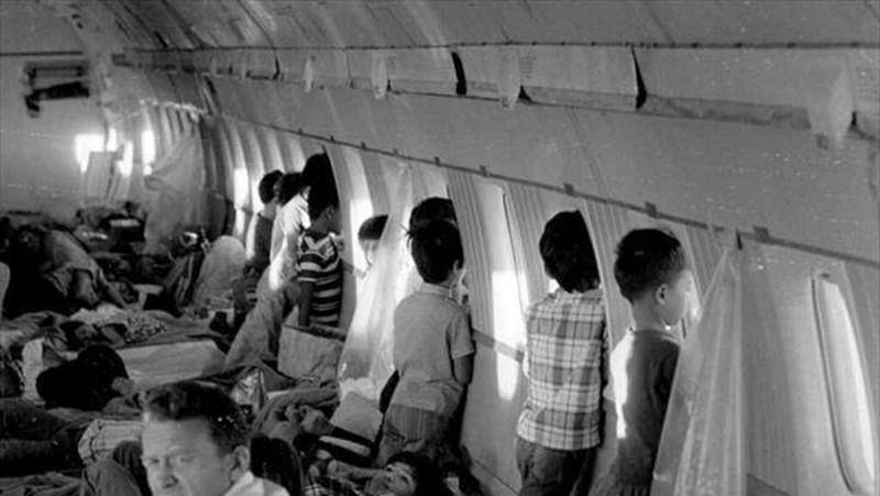 原创越战时期一女子生下美越混血女儿将其送走44年后母女再相认