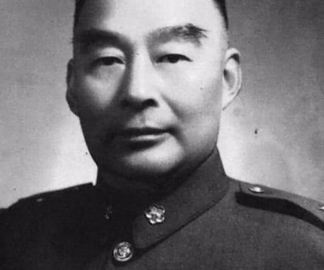 原创1955年蒋军在美军的掩护之下从大陈岛主动撤退黯然逃向台湾