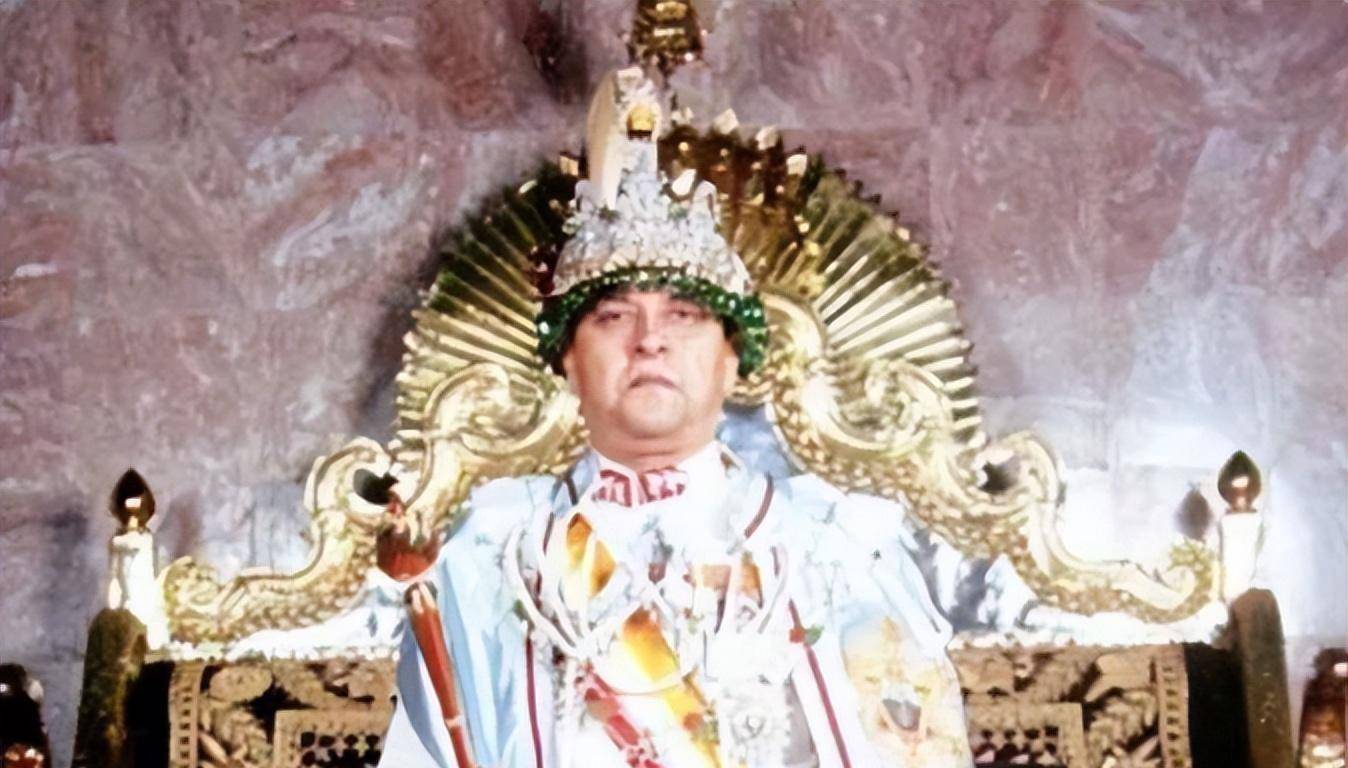 原创尼泊尔王室血案国王全家被灭门原因是一个印度血统的女人