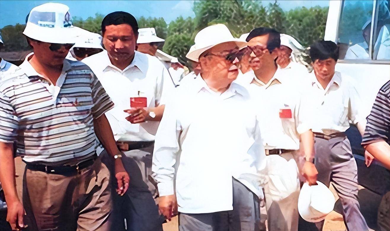 93年汪辜会谈上海市委书记汪道涵点了9道菜菜名别有深意