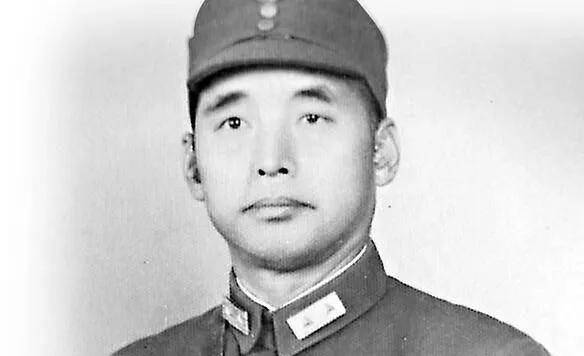 85年前,金振中打响全面抗战第一枪,不幸失去双腿,后来怎样了?