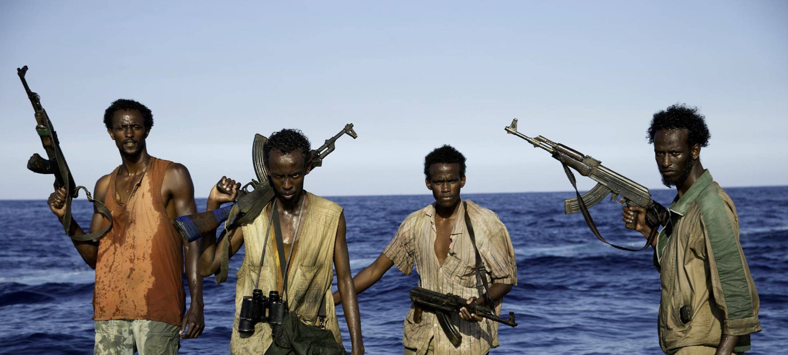 原创血战索马里海盗中国货船死里逃生中国首批护航编队启航