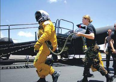 中美高空间谍战神秘543部队对决中情局黑寡妇防空利剑显神威