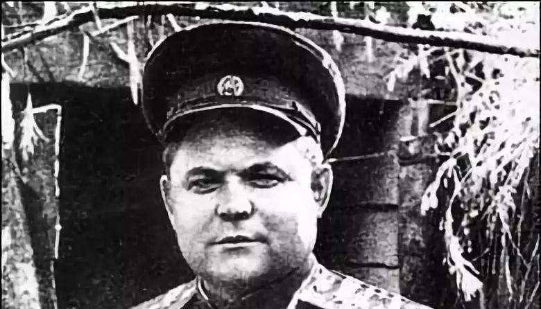 瓦图京到底有多菜逼得斯大林命令罗科索夫斯基你去教他打仗