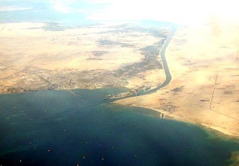 中国舰队首次环球航行:过苏伊士运河时,竟被美军强行插队_我国_美国_