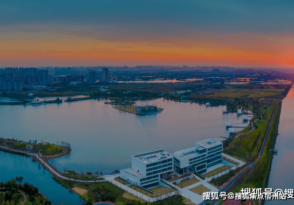 嘉兴秀洲区卓越秀宸华府营销中心欢迎电话咨询