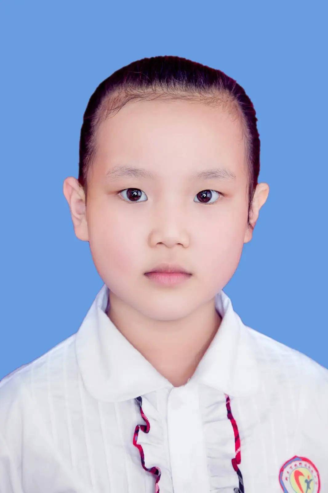 张艺馨书法作品春极气无联收藏于国家博物馆