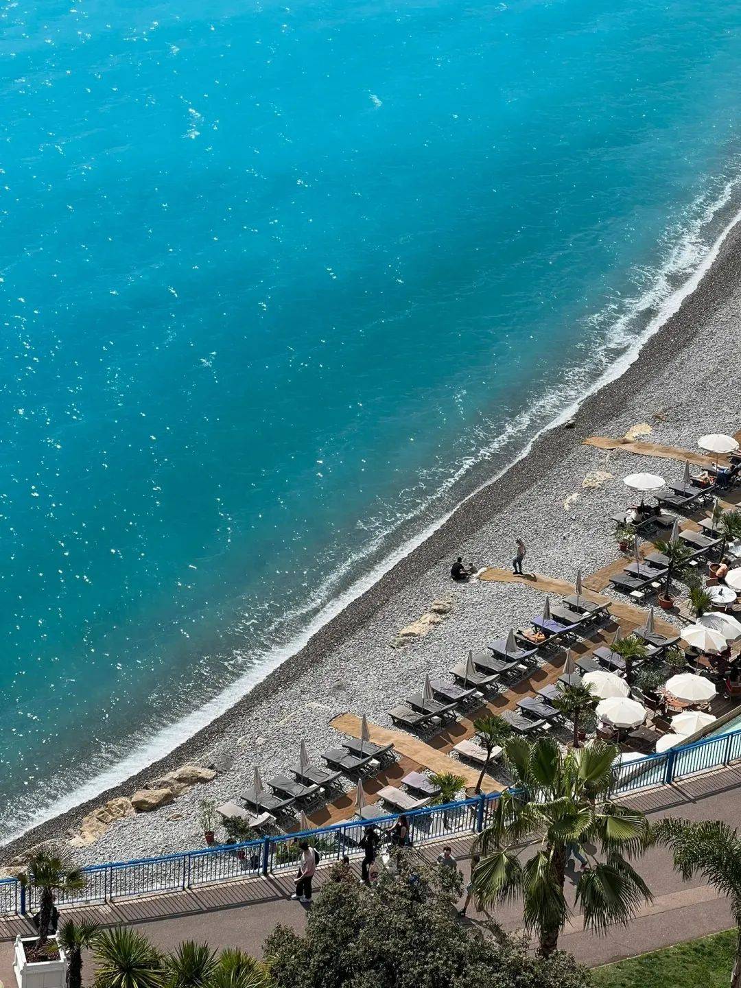 邓可而地中海尼斯离开后熟悉的城市