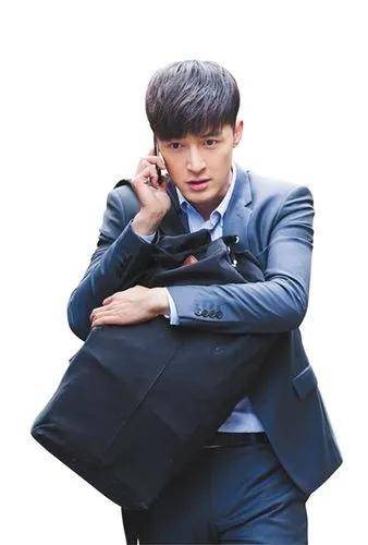 原创胡歌从锋芒到内敛再用倾听铸就卓越记演员胡歌的十年变迁