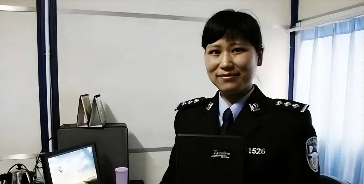 警察妈妈蒋晓娟汶川地震喂养9婴儿因此提拔主任遭质疑