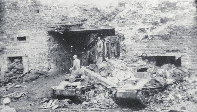 原创92岁老兵隐居农村因没钱被嘲当兵无用省委书记他是特等功臣