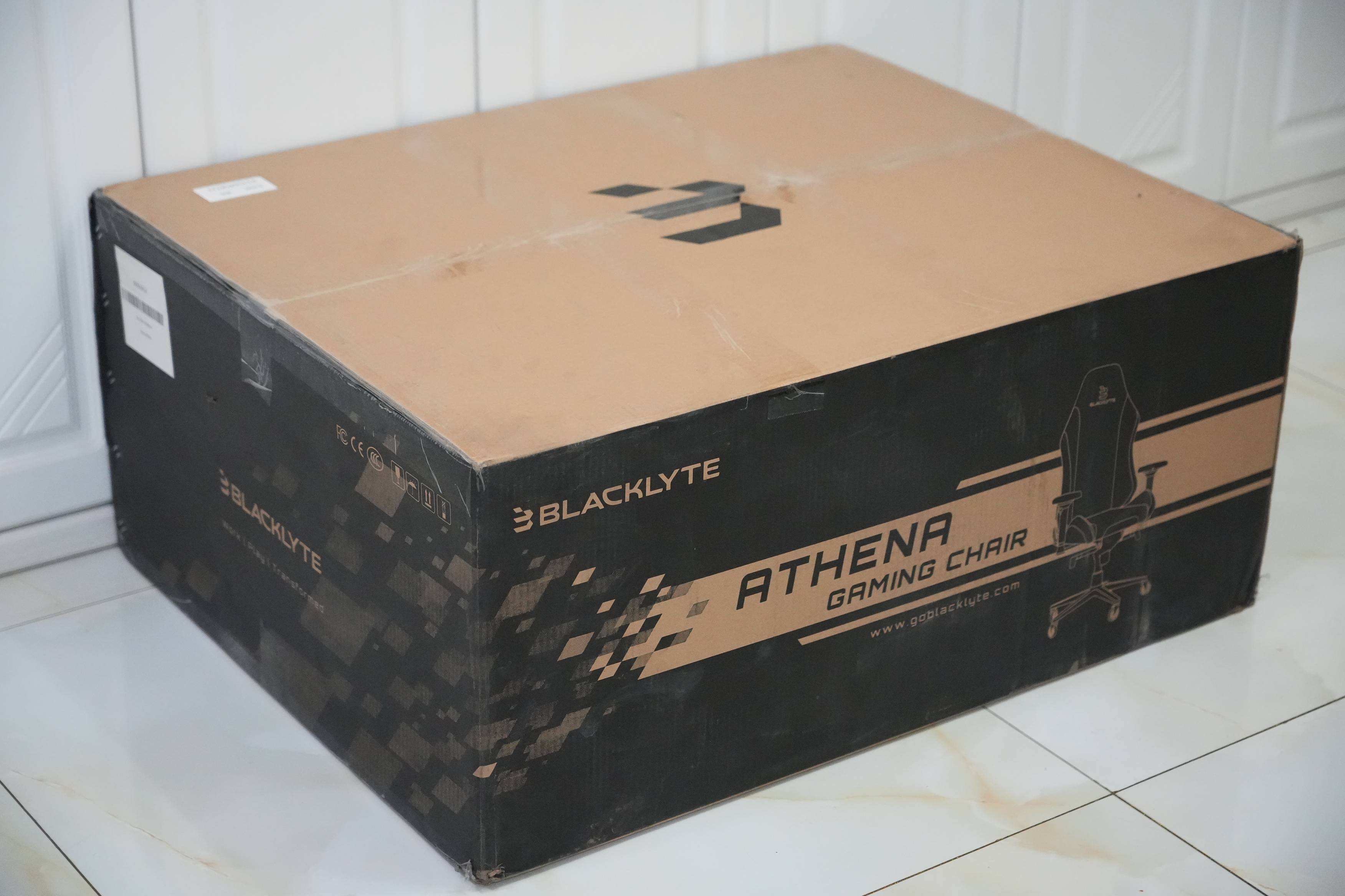 Blacklyte逐夜 逐·浪电竞椅体验评测：软件行业从业者的真实体验感受