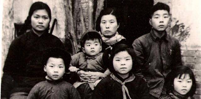 原创焦裕禄劳累过度离世享年42岁后代子女过得怎样