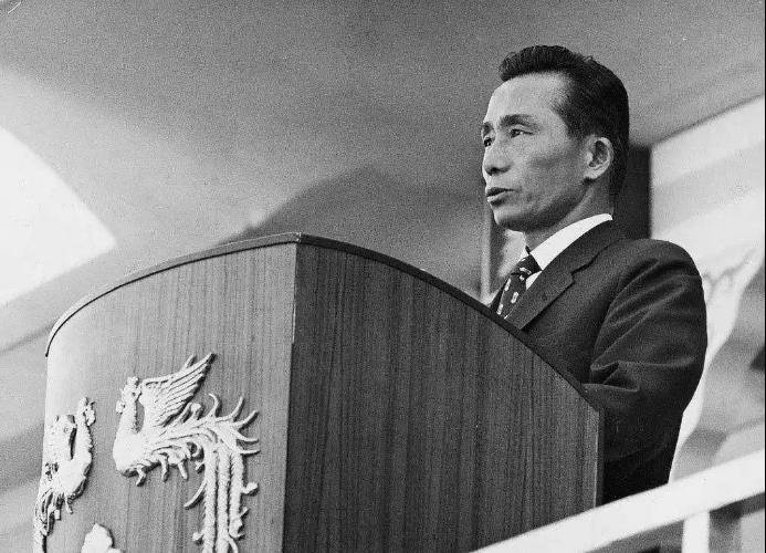 韩在野党要员险被特工喂鱼朴正熙独裁时代的政治暗杀谁是主谋