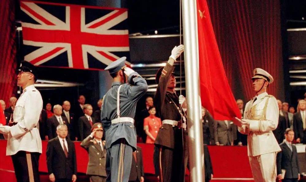 原创香港回归前英国到底给香港埋了多少雷看后才知其用心险恶