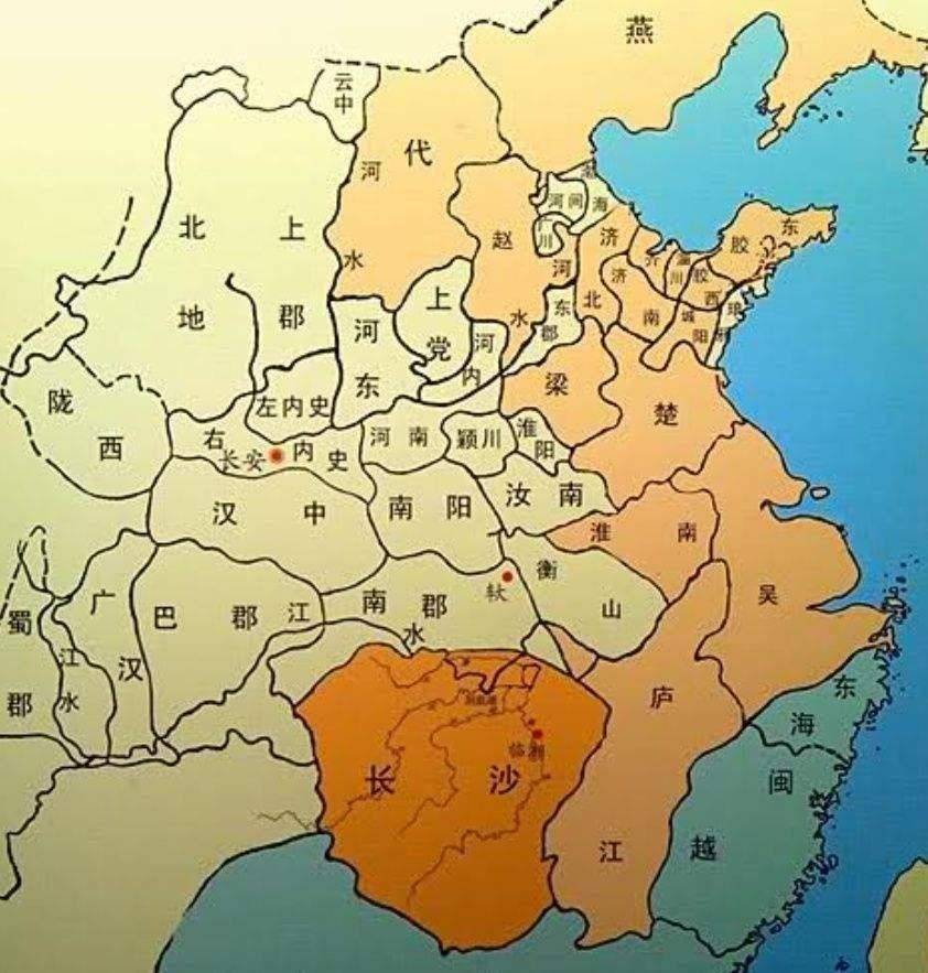 秦国灭亡根源,一场另类的财富搜刮,引发的打土豪运动