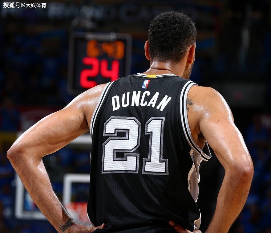 原创5冠是邓肯作为历史第一大前锋的最大底气其他大前锋3冠都很少