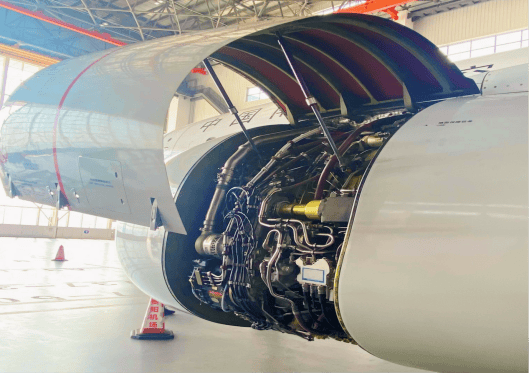 贵州首次"拆"飞机_拆解_维修_南方航空