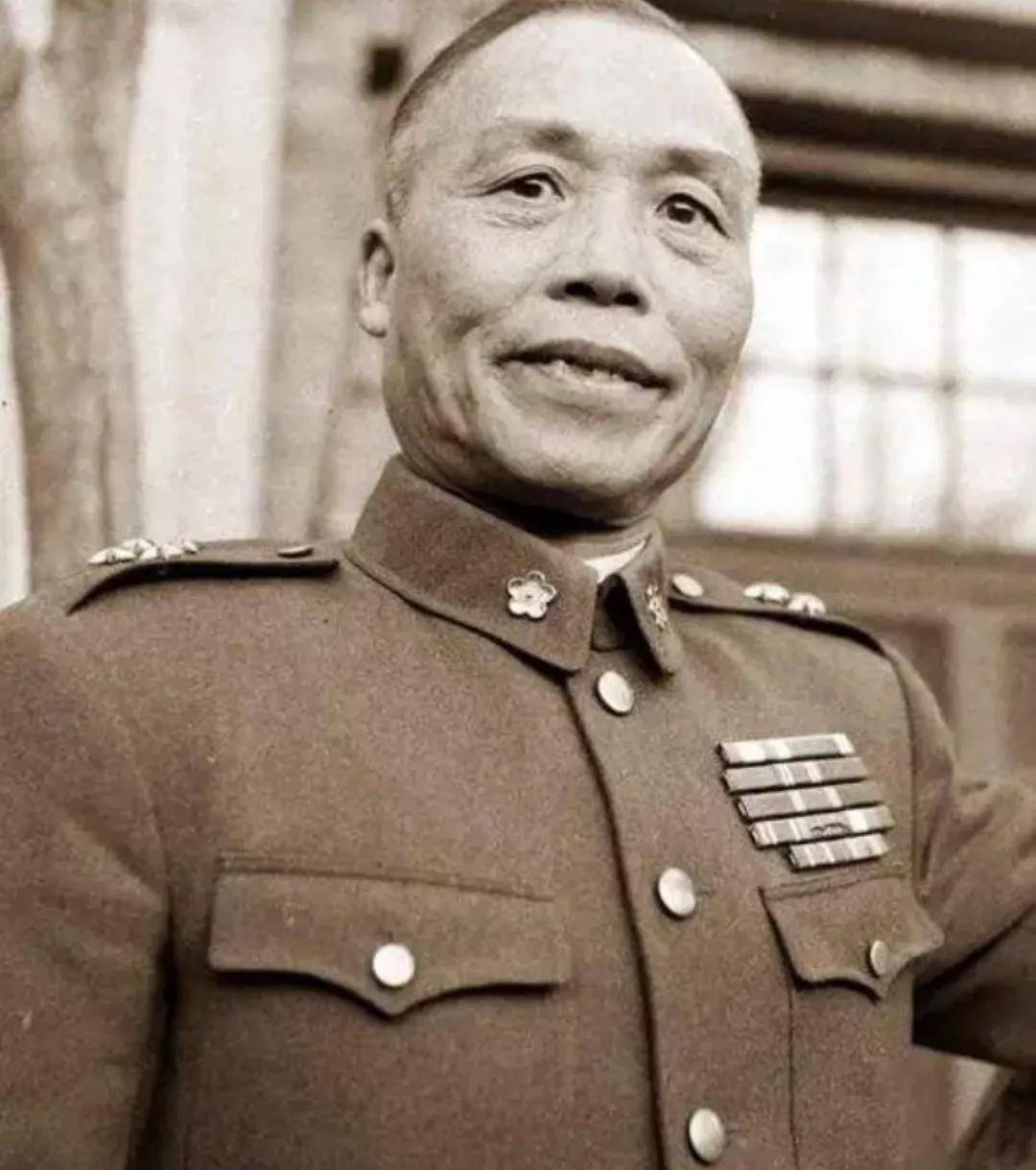 儿子曾参加抗美援朝,立过三等功_蒋介石_张学良_李宗仁